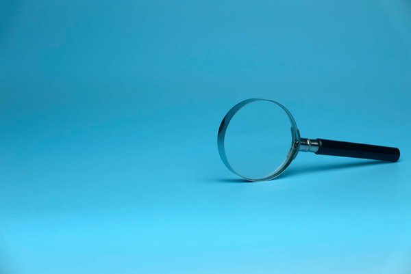 Titre complémentaire : "Un guide surprenant pour des vacances hors des sentiers battus