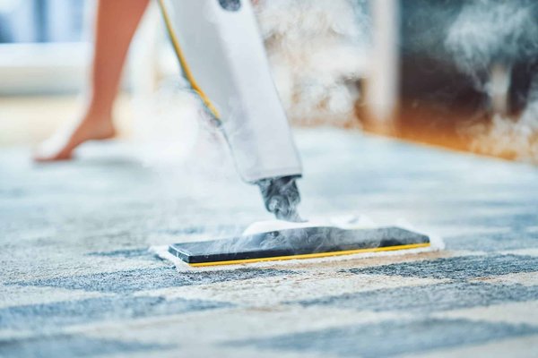 Le balai vapeur est-il vraiment efficace pour nettoyer les sols ?
