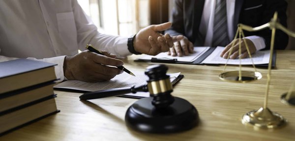 C'est quoi les statuts d'une société ?